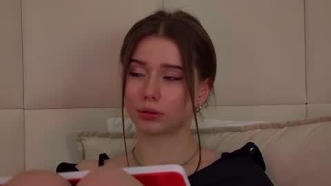 Diana online show from February 2025 01:37:01 AM