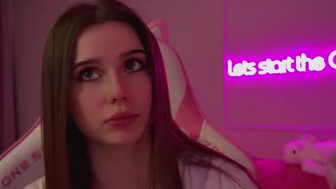 Diana online show from March 2025 03:46:02 AM