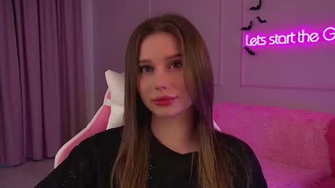 Diana online show from October 2025 11:21:02 AM