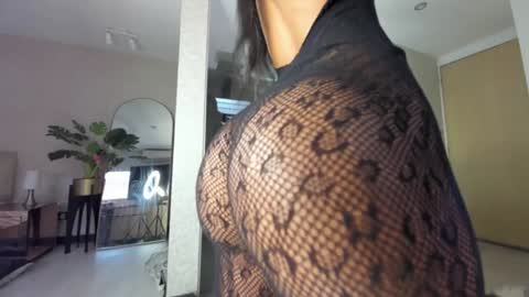 dianac1998 online show from May 2026 05:10:02 PM