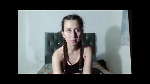 Snapshot of dianafoxy_ chatting on December 2024 10:12:01 PM Diana online show from December 2024 10:12:01 PM