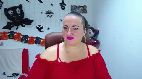 Diana online show from November 2025 06:23:01 AM