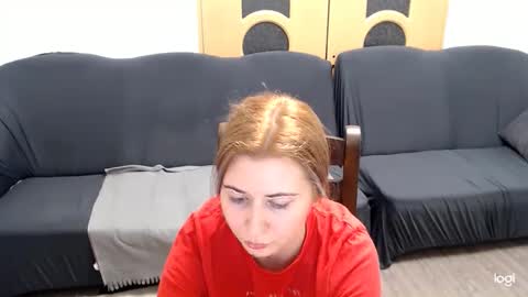 Snapshot of dianasmiey7 chatting on December 2024 09:50:01 PM dianasmiey7 online show from December 2024 09:50:01 PM