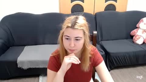 Snapshot of dianasmiey7 chatting on March 2025 08:19:02 AM dianasmiey7 online show from March 2025 08:19:02 AM