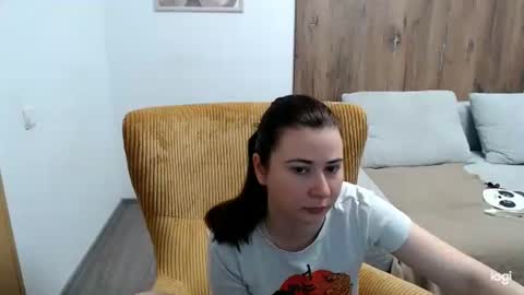 dianasmiey7 online show from May 2026 06:41:01 AM