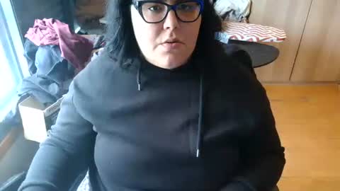 Snapshot of dianatugach chatting on April 2026 12:05:02 PM Diana online show from April 2026 12:05:02 PM