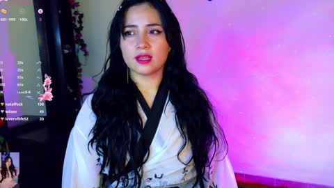 Snapshot of diane_1 chatting on February 2025 01:44:01 PM DIANE online show from February 2025 01:44:01 PM