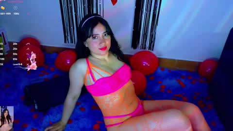 Snapshot of diane_1 chatting on February 2025 09:44:01 AM DIANE online show from February 2025 09:44:01 AM