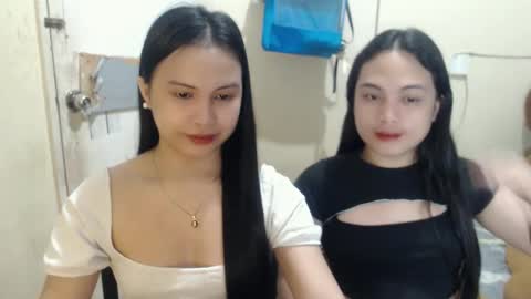 Snapshot of diane_intownx chatting on February 2025 01:15:01 AM Diane online show from February 2025 01:15:01 AM