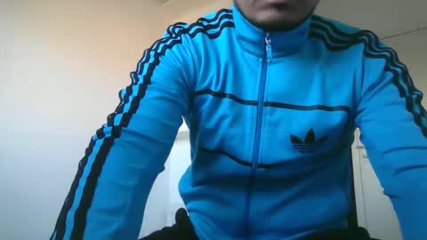Snapshot of diangohetero21cm chatting on February 2025 04:25:01 PM diangohetero21cm online show from February 2025 04:25:01 PM