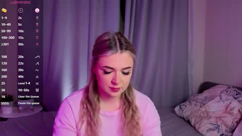 Snapshot of diannedibartolo chatting on November 2025 07:13:01 PM diannedibartolo online show from November 2025 07:13:01 PM