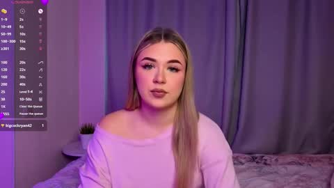 Snapshot of diannedibartolo chatting on November 2025 06:16:02 AM diannedibartolo online show from November 2025 06:16:02 AM