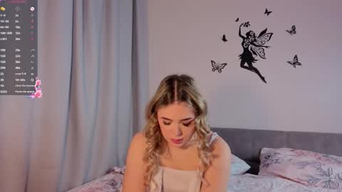 Snapshot of diannedibartolo chatting on December 2025 06:09:01 AM diannedibartolo online show from December 2025 06:09:01 AM