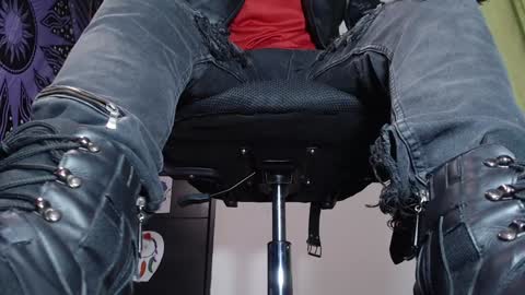 DICAPRIO online show from December 2024 09:29:02 PM