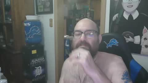 Snapshot of diche1134 chatting on November 2025 06:56:02 AM Running Bear online show from November 2025 06:56:02 AM