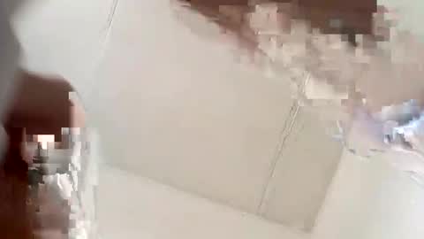 Snapshot of dick__18 chatting on April 2026 09:47:01 AM Antonio online show from April 2026 09:47:01 AM
