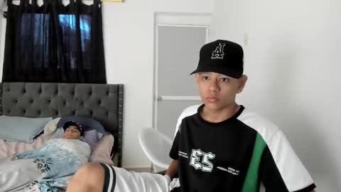 dick online show from November 2025 12:38:01 PM