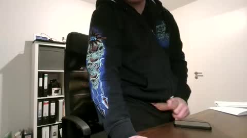 dickeeier96 online show from February 2026 07:07:01 PM