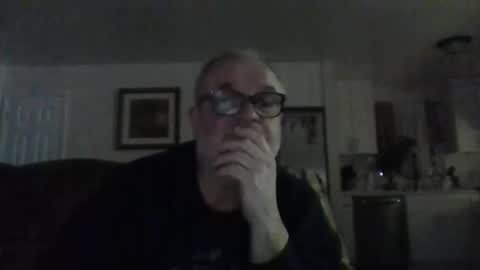 Snapshot of dickjr26 chatting on January 2025 02:38:01 AM dickjr26 online show from January 2025 02:38:01 AM