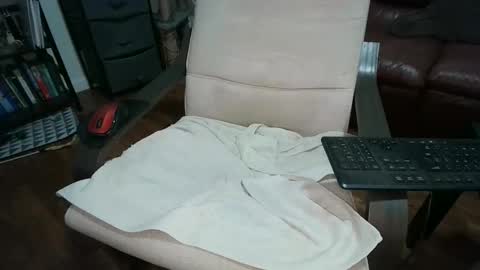 Snapshot of dickslayerdan chatting on March 2026 05:24:01 AM dickslayerdan online show from March 2026 05:24:01 AM