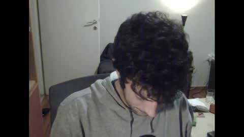 Snapshot of dickus_biggus chatting on January 2025 08:25:02 PM dickus_biggus online show from January 2025 08:25:02 PM