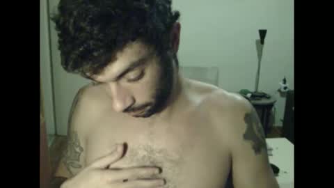 Snapshot of dickus_biggus chatting on November 2025 03:05:01 AM dickus_biggus online show from November 2025 03:05:01 AM