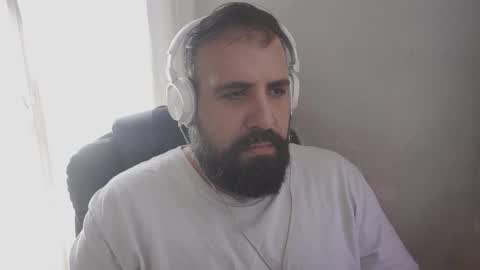 Snapshot of dicristalino chatting on April 2026 01:42:02 PM Cristian Dipolino online show from April 2026 01:42:02 PM