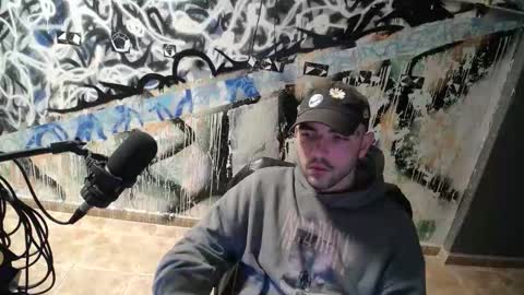 didismurf02 online show from November 2025 02:17:02 AM