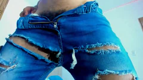 Snapshot of diego__cruz chatting on November 2025 11:00:01 AM Diego online show from November 2025 11:00:01 AM