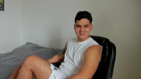 Snapshot of diego_cazas chatting on July 2026 03:18:02 PM DIEGO CAZAS online show from July 2026 03:18:02 PM
