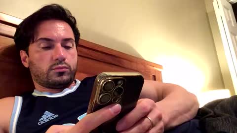 Snapshot of diegodavids chatting on December 2024 09:34:01 PM diegodavids online show from December 2024 09:34:01 PM