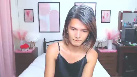 Dennesse online show from March 2026 04:07:02 AM