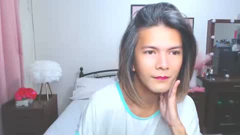 Dennesse online show from March 2026 12:03:01 AM