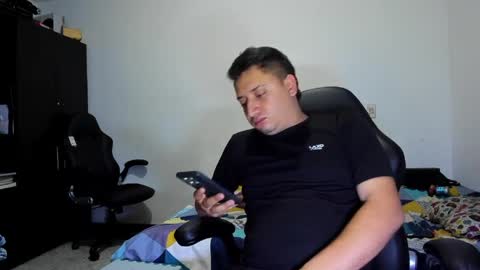 Snapshot of diiego_xxx chatting on April 2026 11:15:02 AM diiego_xxx online show from April 2026 11:15:02 AM