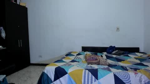 Snapshot of diiego_xxx chatting on April 2026 01:43:02 AM diiego_xxx online show from April 2026 01:43:02 AM
