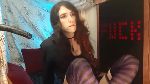 Snapshot of diivampy chatting on December 2025 09:41:02 PM diivampy online show from December 2025 09:41:02 PM