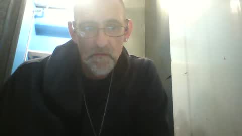 Snapshot of dikk303 chatting on March 2026 05:45:02 AM dikk303 online show from March 2026 05:45:02 AM