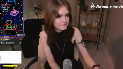 Dilara online show from September 2025 02:33:02 PM