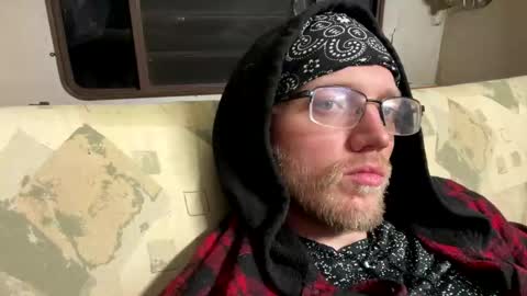 Daddy online show from May 2026 06:42:02 AM