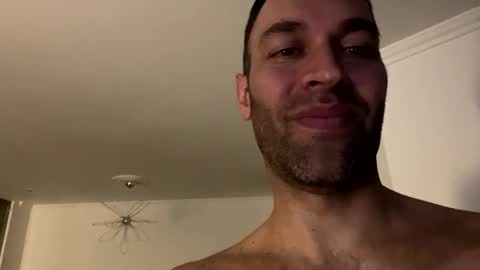 Snapshot of dilfofthenextdoor42 chatting on February 2025 02:38:01 AM dilfofthenextdoor42 online show from February 2025 02:38:01 AM