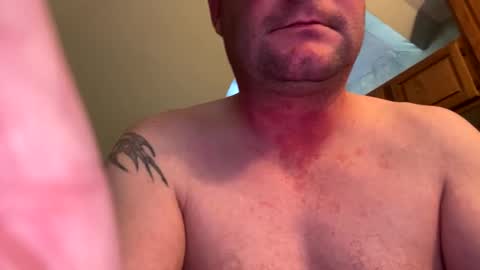 Snapshot of dill327 chatting on December 2024 05:10:01 PM dill327 online show from December 2024 05:10:01 PM