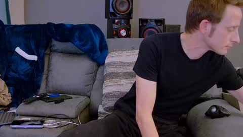 Snapshot of dilldough405 chatting on December 2024 10:02:01 AM Dilldough405 online show from December 2024 10:02:01 AM