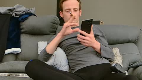 Snapshot of dilldough405 chatting on December 2024 06:23:01 AM Dilldough405 online show from December 2024 06:23:01 AM