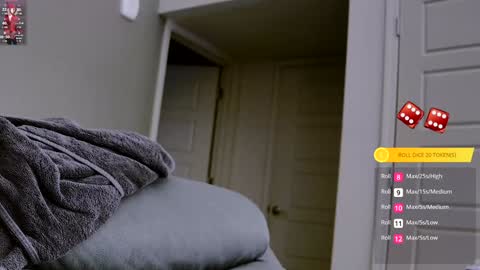 Snapshot of dilldough405 chatting on December 2024 12:31:01 PM Dilldough405 online show from December 2024 12:31:01 PM