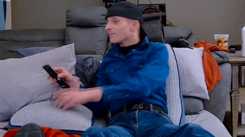 Snapshot of dilldough405 chatting on January 2025 08:18:02 AM Dilldough405 online show from January 2025 08:18:02 AM