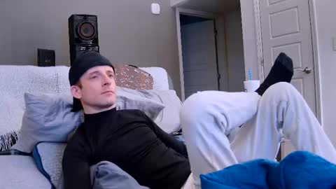 Snapshot of dilldough405 chatting on February 2025 04:11:02 PM Dilldough405 online show from February 2025 04:11:02 PM