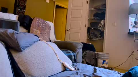 Snapshot of dilldough405 chatting on February 2025 11:26:02 PM Dilldough405 online show from February 2025 11:26:02 PM