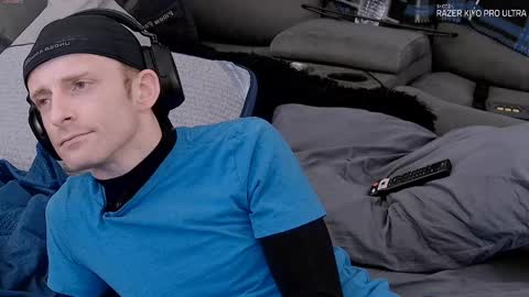 Snapshot of dilldough405 chatting on September 2025 05:01:01 PM Dilldough405 online show from September 2025 05:01:01 PM