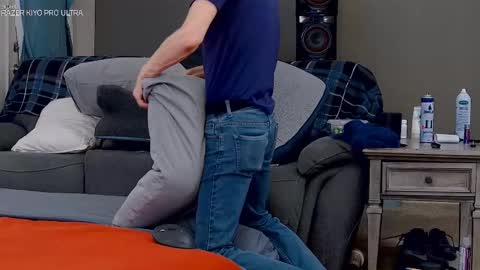 Snapshot of dilldough405 chatting on October 2025 11:57:01 PM Dilldough405 online show from October 2025 11:57:01 PM