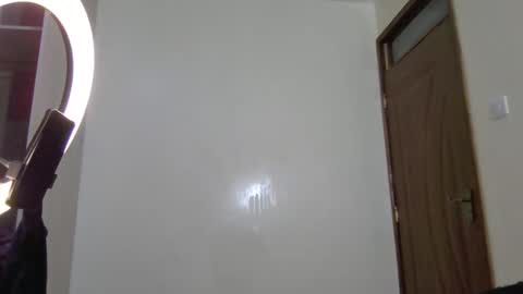 Dime online show from October 2025 08:10:01 PM